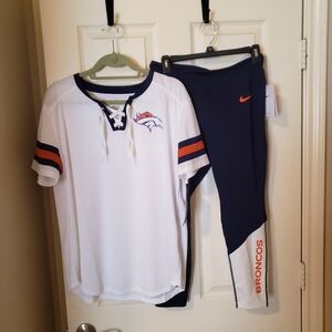 Athletic women's clothing